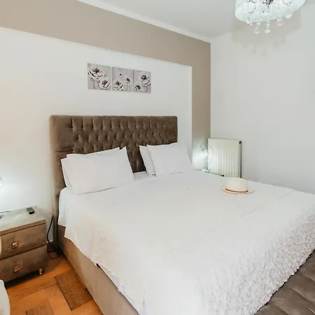 Villa Irene, Lindos 10 Mins, 4 Mins