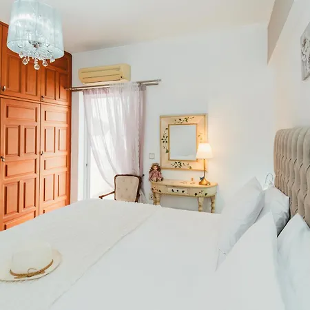 Irene, Lindos 10 Mins, 4 Mins Vlicha (Rhodes)